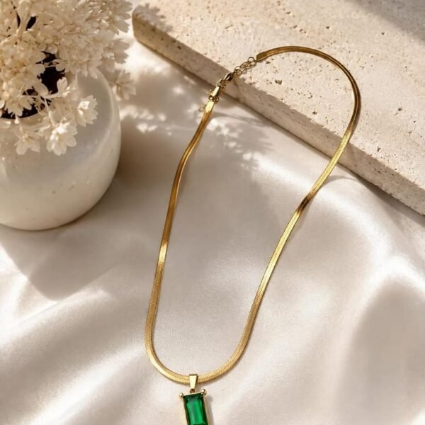 18kt Gold plated, Green premium stone attached Neckchain