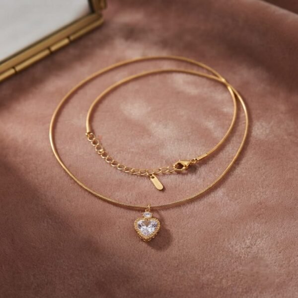 Anti Tarnish minimal Necklace 18kt Gold plated