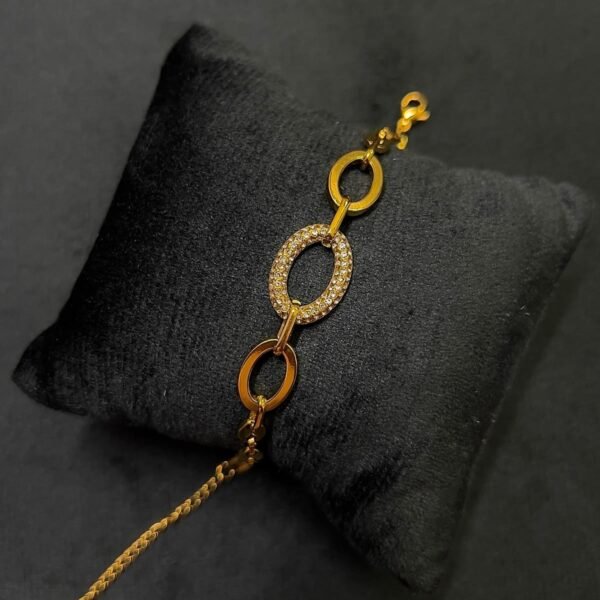 18kt Gold plated Crystal bracelet (anti ternish)
