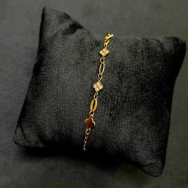 Minimal,18kt Gold plated chain bracelet (anti ternish)